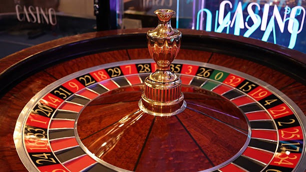 kenzototo2 live dealer studio and sports betting interface